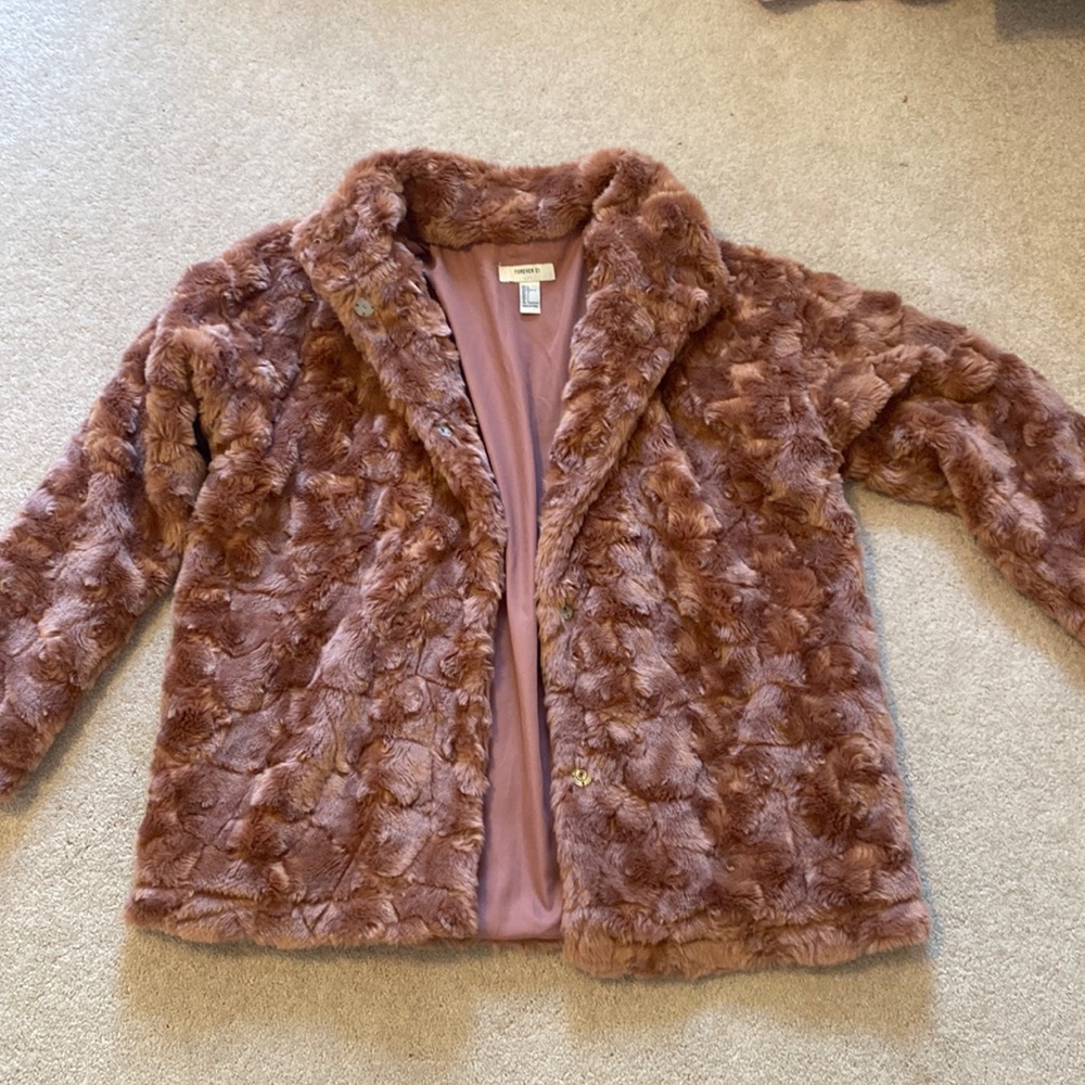 Fuzzy Jacket Never Worn Size Large - image 1